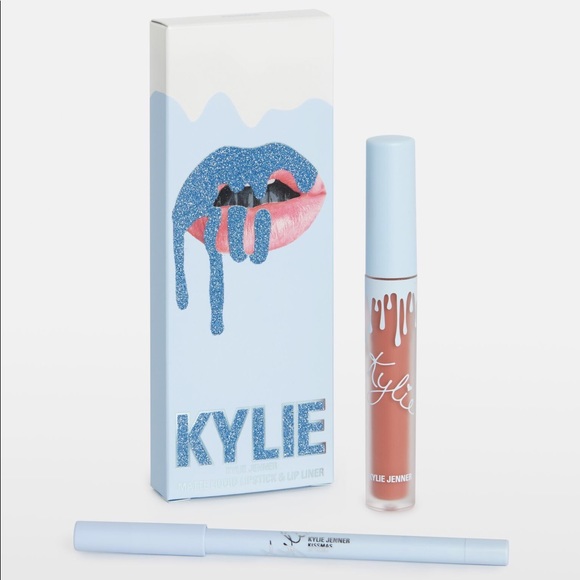 Kylie Cosmetics Other - Kylie Cosmetics Matte Lip Kit Kissmas